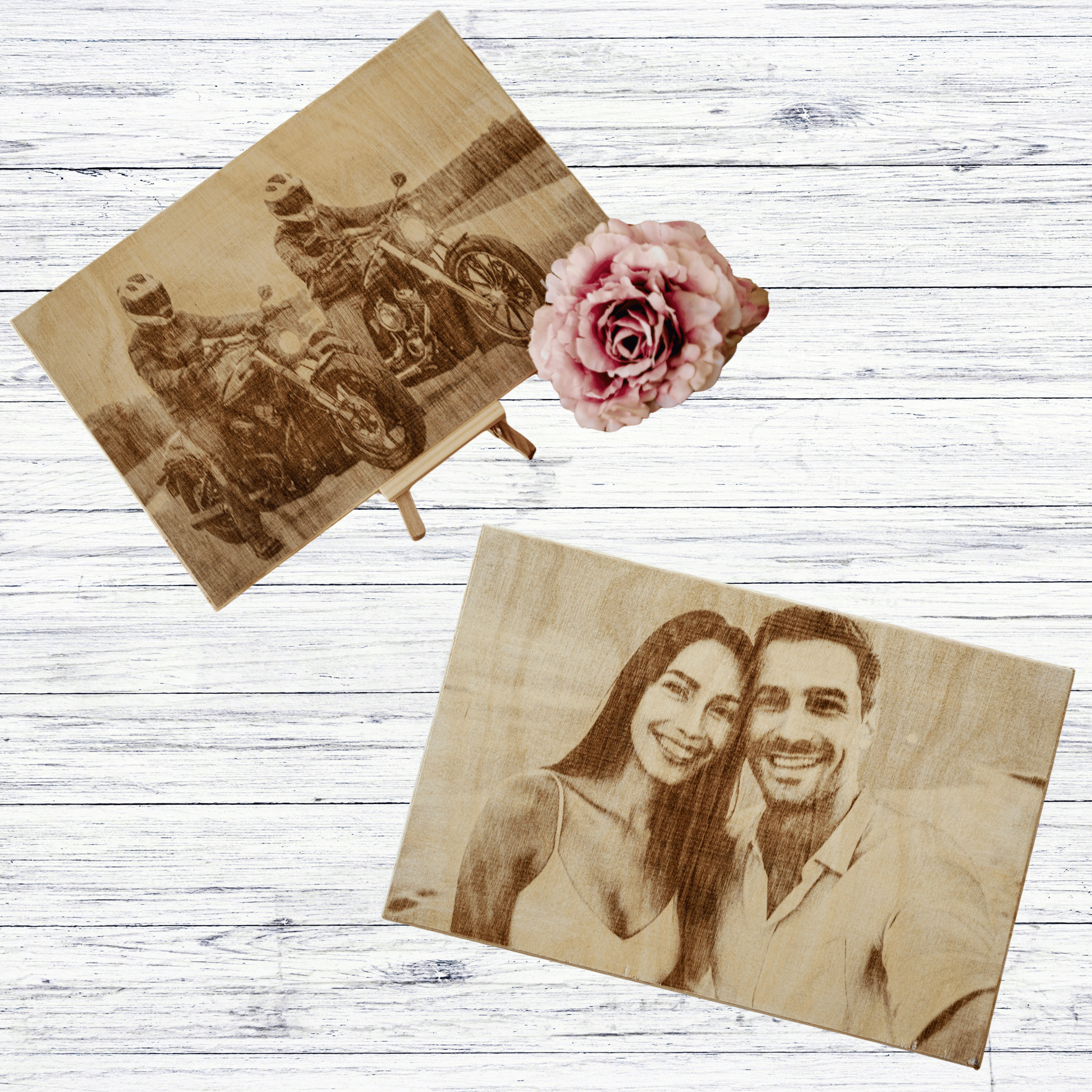 Две Гравирани Картини на Дърво